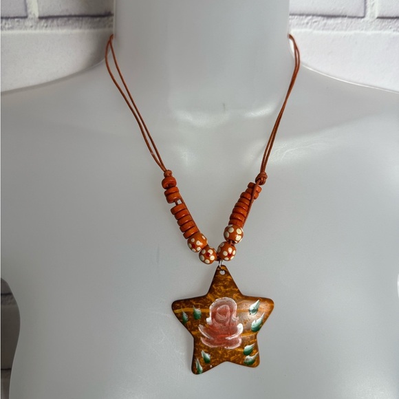 Brown Star Pendant Necklace - Picture 1 of 7